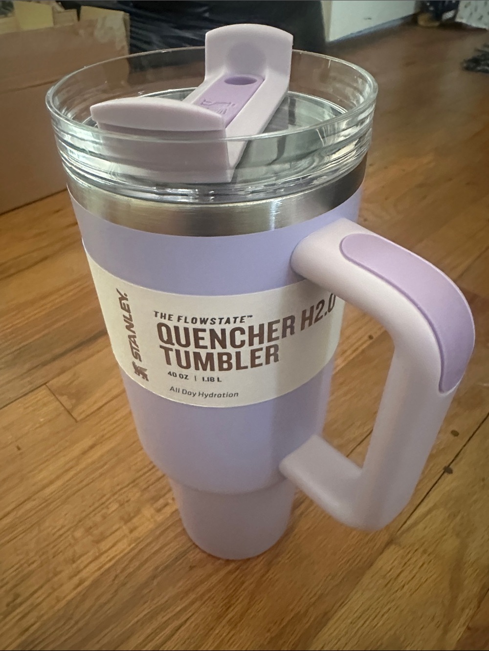 Stanley Lavender Quencher H2.0 Tumbler with Handle brand new